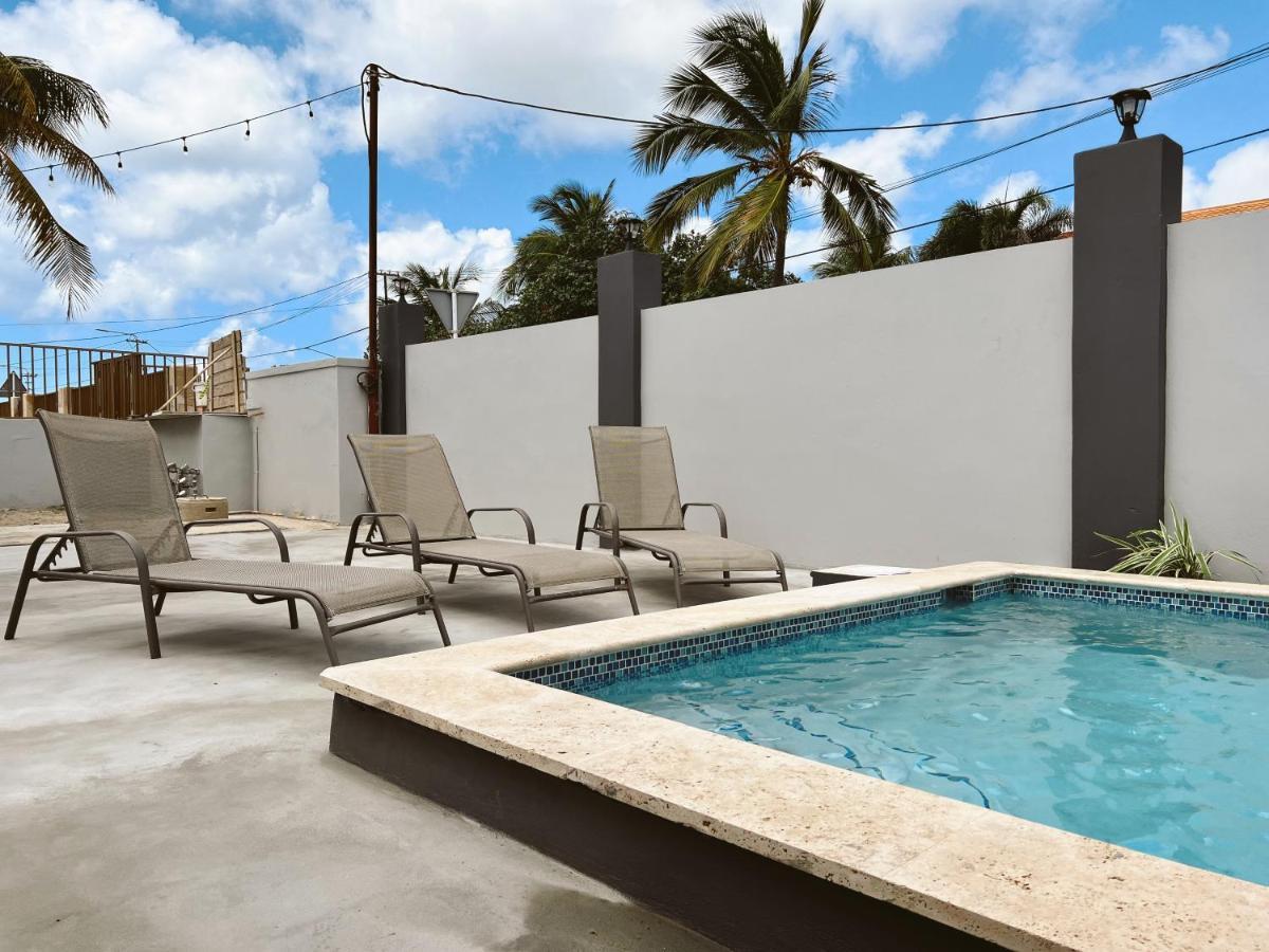 Aruba Bliss Condos Ораниестад Екстериор снимка